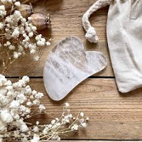 Gua Sha coeur Christal de roche grade AA